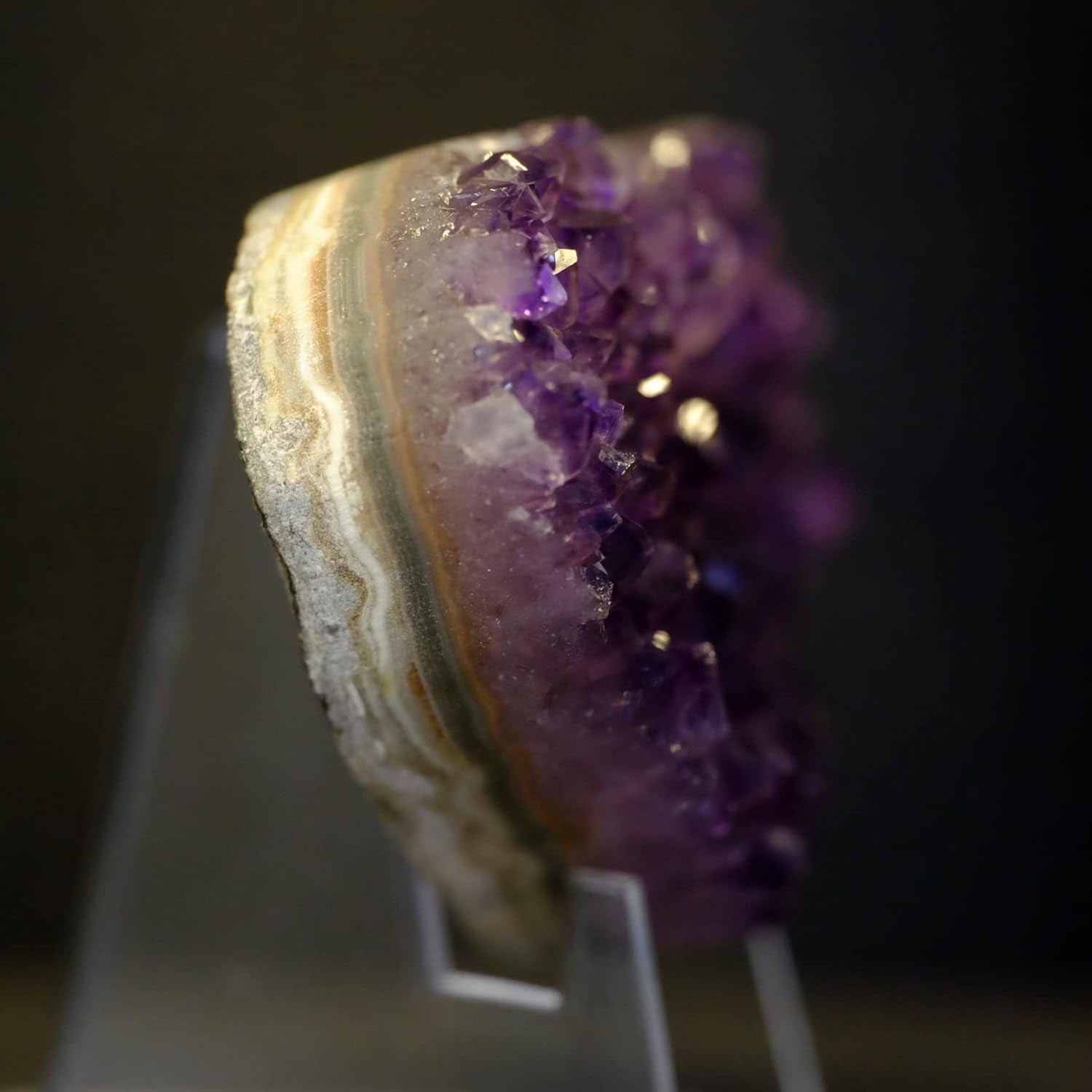 Natural Amethyst Healing Stones Heart-Shaped Crystal Rocks for Meditation and Chakra Healing Amethyst Crystal Heart Rocks for Crystal Lovers and Healing Enthusiasts (2.3Inch)